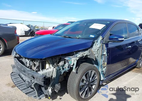 2019 Nissan Sentra Sr z USA, uszkodzony, nr VIN 3N1AB7AP0KY248151